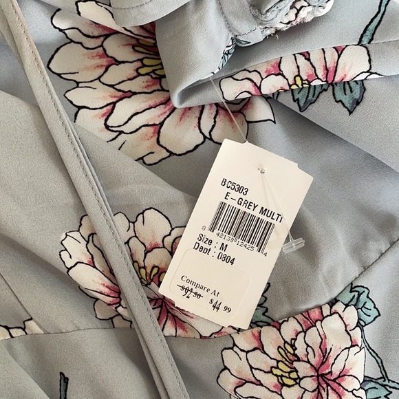 J.O.A Los Angeles Off the shoulder Mini Dress - Picture 8 of 10